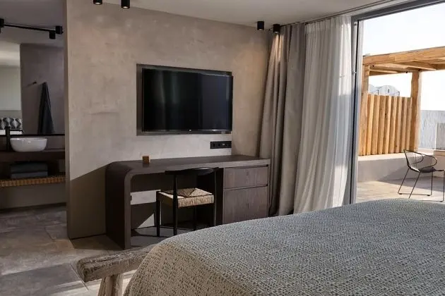 Sunrise Sea View Room