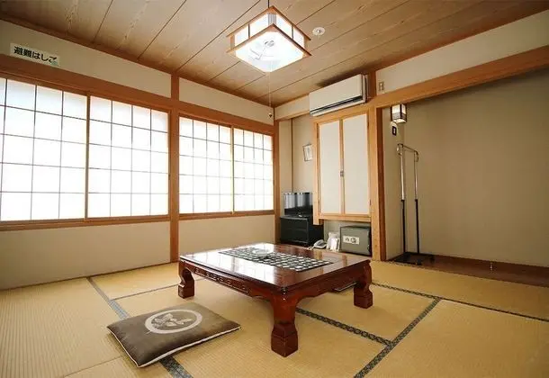 Traditional Oda, Ortak Banyo (Japanese Style Room for 4 Guests)
