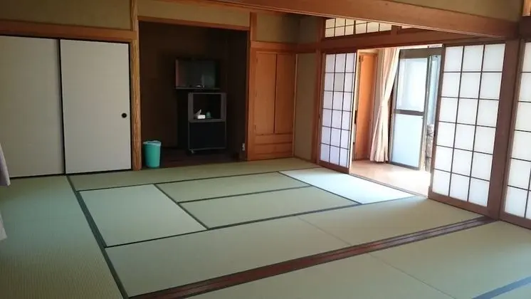 Traditional Oda, Sigara İçilmez (Japanese Style, For 6 Guests)