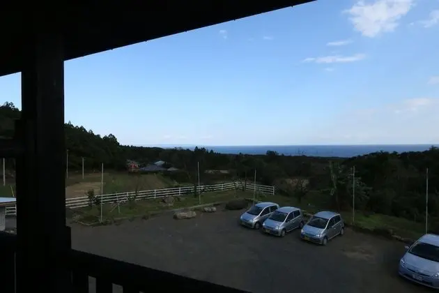 Ortak Ranzalı Oda, Sadece kadınlar için, Ortak Banyo