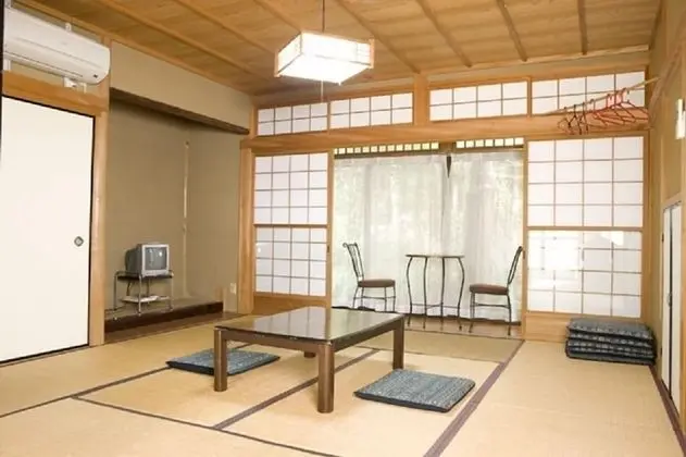 Traditional Oda (JPNStyle Shared Room for 3ppl)