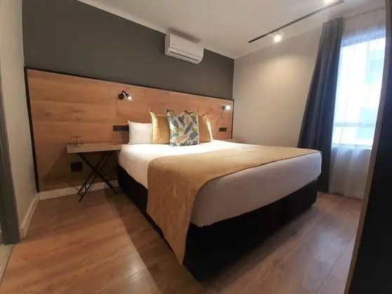 Deluxe Süit, 1 En Büyük (King) Boy Yatak ve Çekyat, Banyolu/Duşlu, Avlu Manzaralı