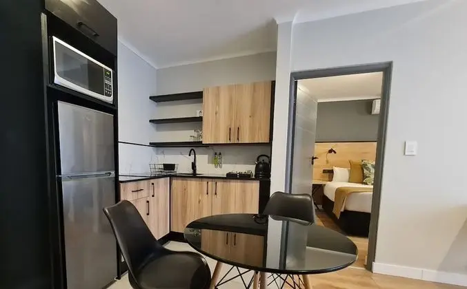 Deluxe Süit, 1 En Büyük (King) Boy Yatak ve Çekyat, Banyolu/Duşlu, Avlu Manzaralı