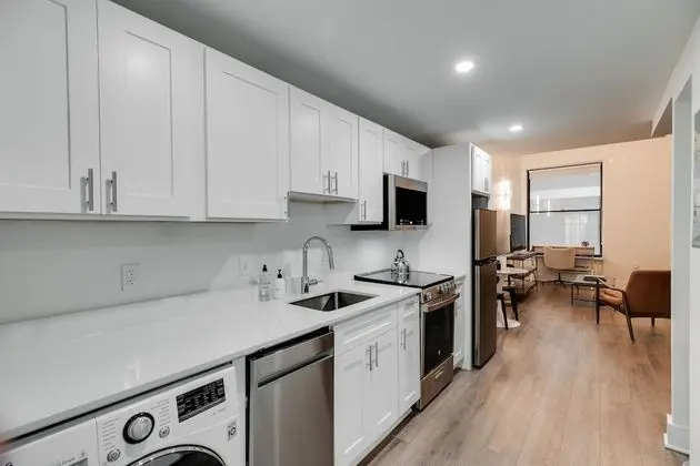 Çatı Katı (Loft), 1 Büyük (Queen) Boy Yatak ve Çekyat