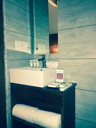 Superior Tek Büyük Yataklı Oda, Şehir Manzaralı