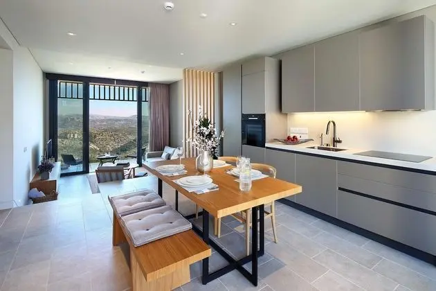 Mountain Executive Suite