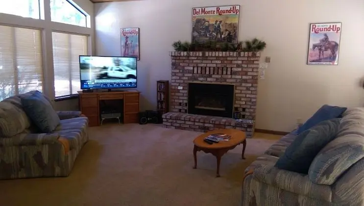Ev (Minutes from Heavenly Valley & Lake T)
