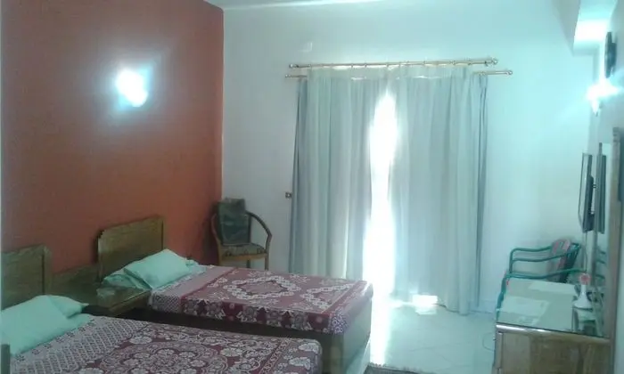 Special Offer-Standard Sgl or Dbl room for Egyptian only