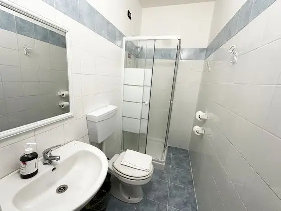 Tek Büyük Yataklı Oda, Özel Banyo