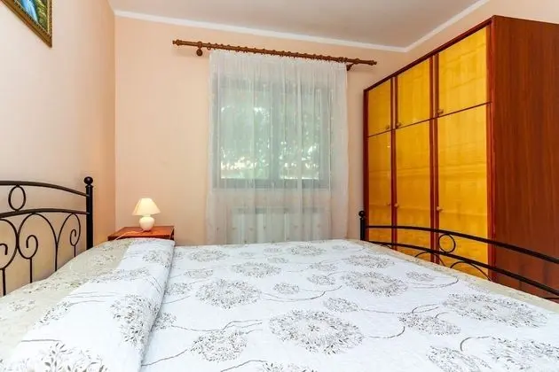 Apart Daire (Mir - 50m from the sea - A1(2+2))