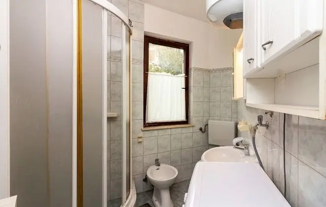 Apart Daire (Mir - 50m from the sea - A1(2+2))