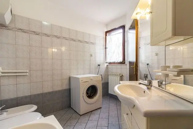 Apart Daire (Mir - 50m from the sea - A4(4+2))