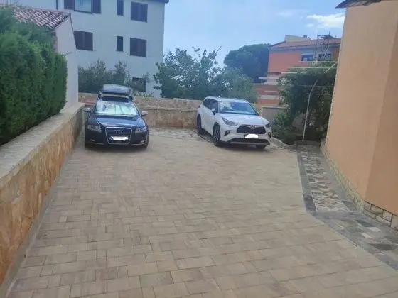 Apart Daire (Mir - 50m from the sea - A4(4+2))