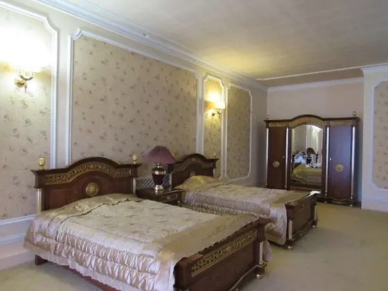 Grand Tek Büyük Yataklı Oda