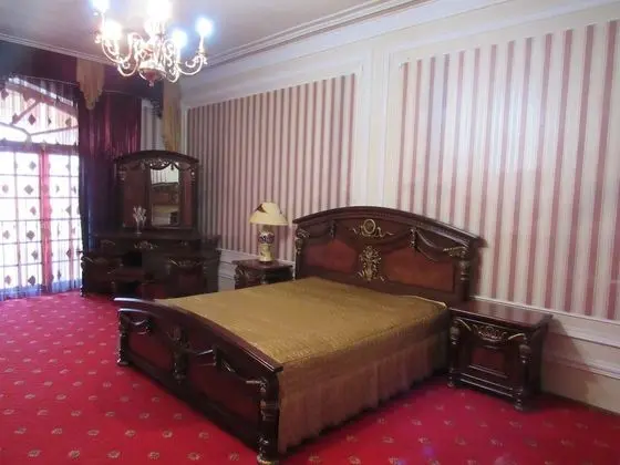 Grand Tek Büyük Yataklı Oda