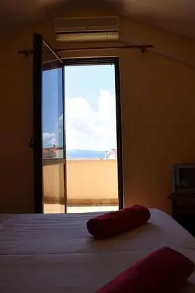 Apart Daire (Mir - close to beach - A5(4))