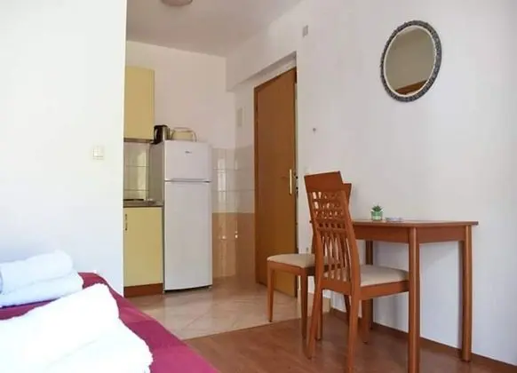 Stüdyo (Mir - close to beach - SA1(2))