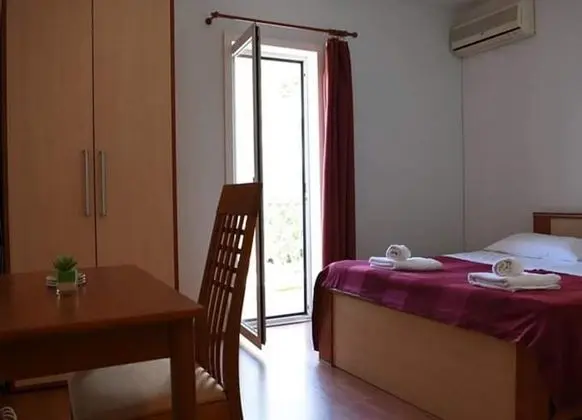 Stüdyo (Mir - close to beach - SA1(2))