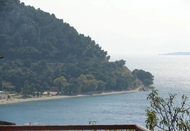 Apart Daire (Mir - free parking - A5(6+1))