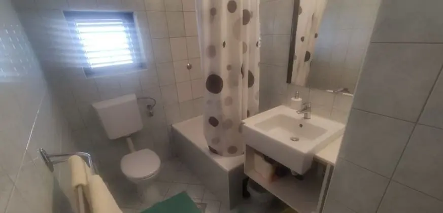 Apart Daire (Mir - free parking - A5(6+1))