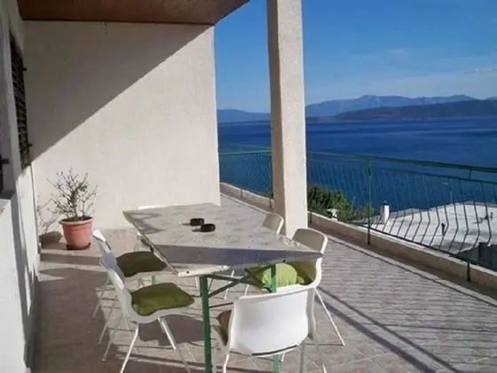 Apart Daire (Mir - free parking - A5(6+1))