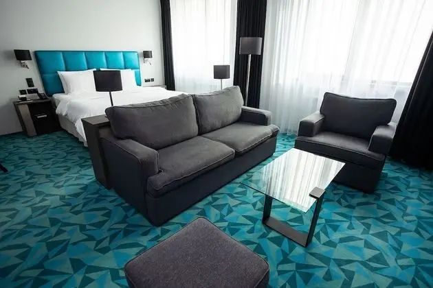 Junior Süit, 1 En Büyük (King) Boy Yatak