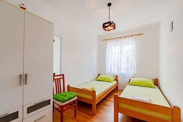 Apart Daire (Mir - perfect location & cosy - A1(4+)