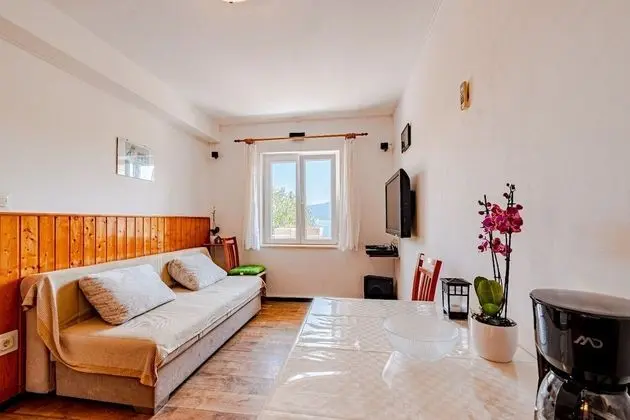 Apart Daire (Mir - perfect location & cosy - A1(4+)