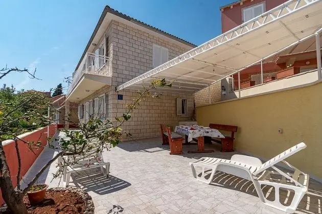 Apart Daire (Mir - perfect location & cosy - A1(4+)