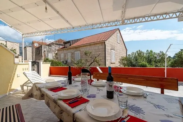 Apart Daire (Mir - perfect location & cosy - A1(4+)