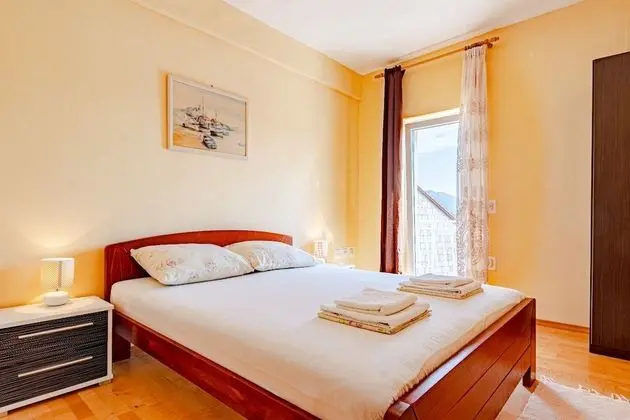 Apart Daire (Mir - perfect location & cosy - A2(2+)