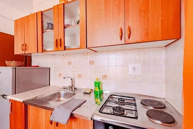 Apart Daire (Mir - perfect location & cosy - A2(2+)