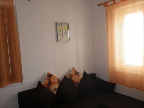 Apart Daire (Mir - perfect location & cosy - A2(2+)