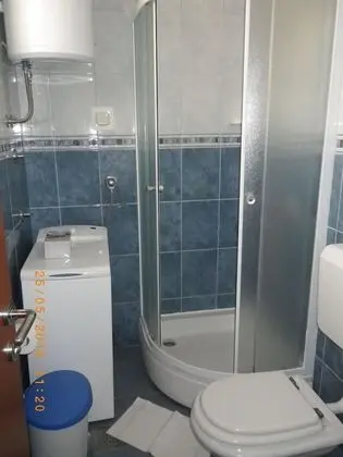 Apart Daire (Mir - perfect location & cosy - A2(2+)