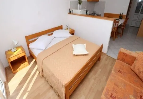 Stüdyo (Mira - 10 m from beach - SA4(2))