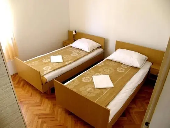 Apart Daire (Mira - 20 m from pebble beach - A2(4))