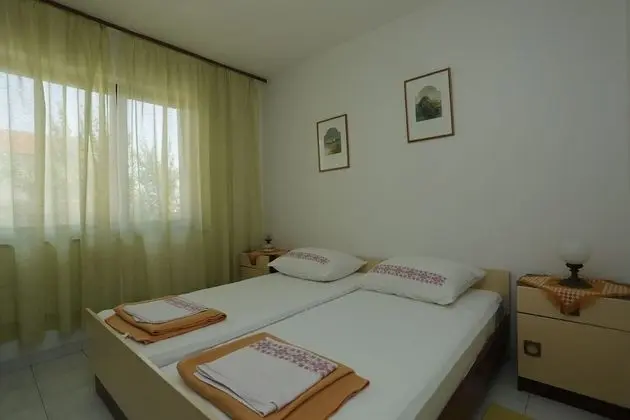 Apart Daire (Mira - 50 m from beach - A1(7+1))