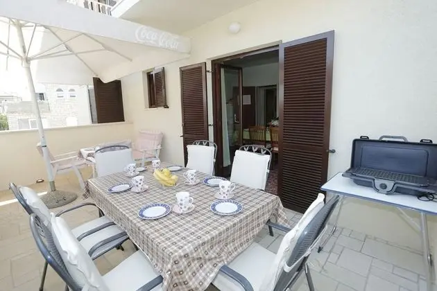 Apart Daire (Mira - 50 m from beach - A1(7+1))