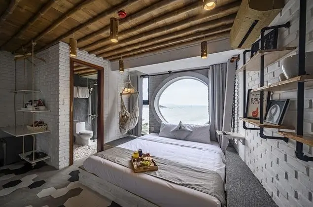 Deluxe Tek Büyük Yataklı Oda, Deniz Manzaralı