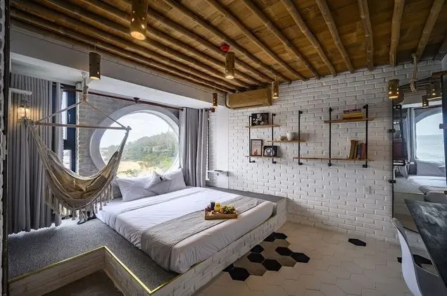 Deluxe Tek Büyük Yataklı Oda, Deniz Manzaralı