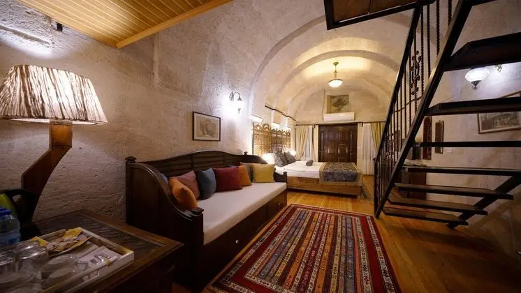 Duplex Stone Room