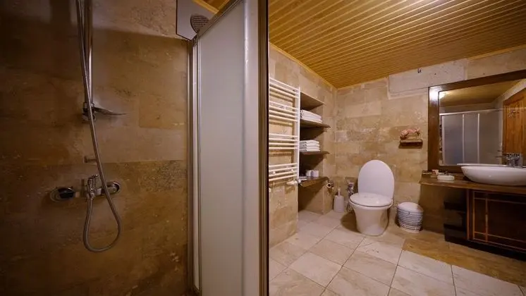 Duplex Stone Room
