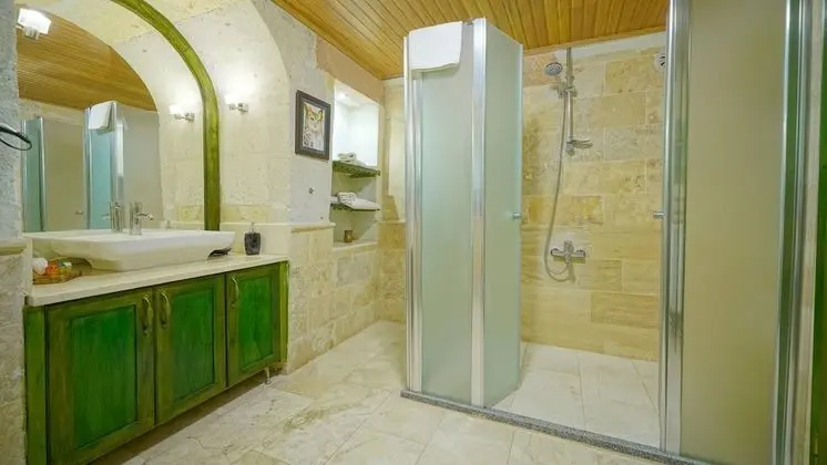 Duplex Stone Room