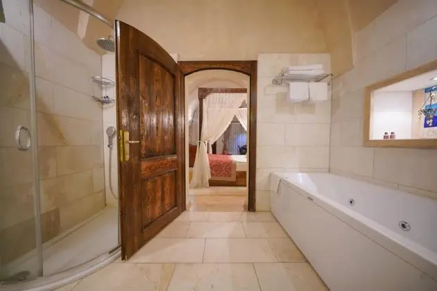 Superior Suite, Avlu Manzaralı
