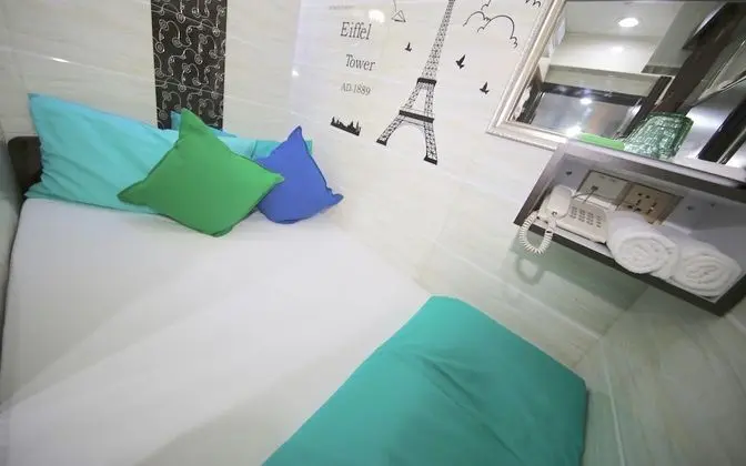 Semi Double Room