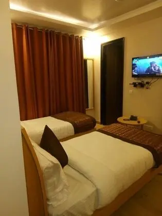 Deluxe Tek Büyük Yataklı Oda, 1 Çift Kişilik Yatak, Sigara İçilebilir