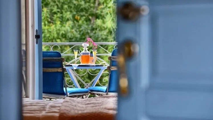 Stüdyo, Kısmi Deniz Manzaralı