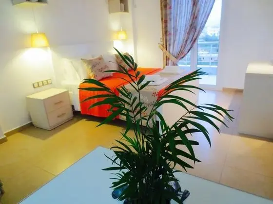 Deluxe Tek Büyük Yataklı Oda, Balkon, Deniz Manzaralı