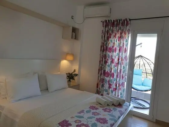 Deluxe Tek Büyük Yataklı Oda, Balkon, Deniz Manzaralı