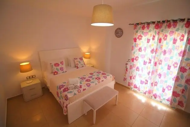 Deluxe Tek Büyük Yataklı Oda, Balkon, Deniz Manzaralı